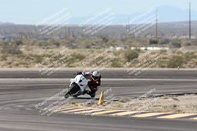 media/Jan-15-2026-Racers Edge (Thu) [[dfebeb70ab]]/3-B Group/Session 2 (Turn 11)/